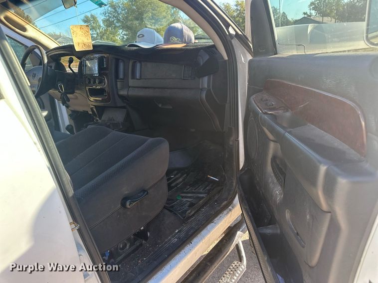 image for item NM9545 2003 Dodge Ram 2500  Quad Cab pickup truck