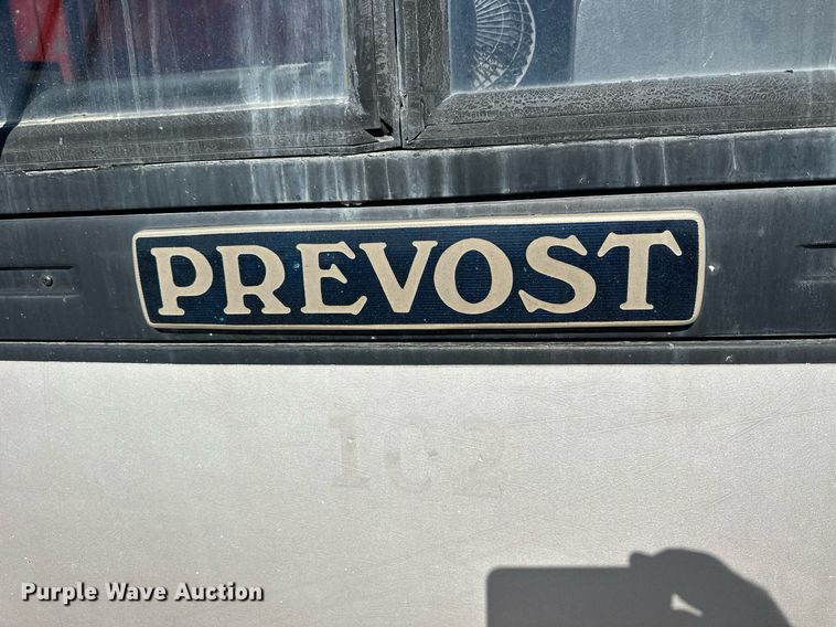 image for item NP9646 1996 Prevost H3-40  coach bus