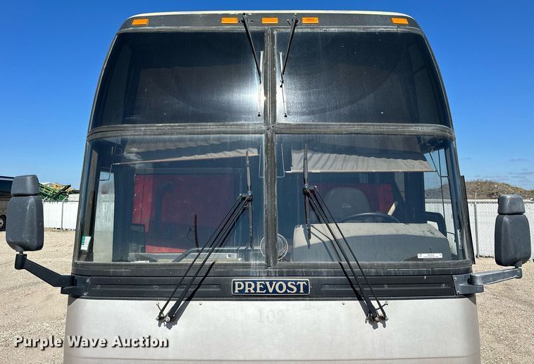 image for item NP9646 1996 Prevost H3-40  coach bus