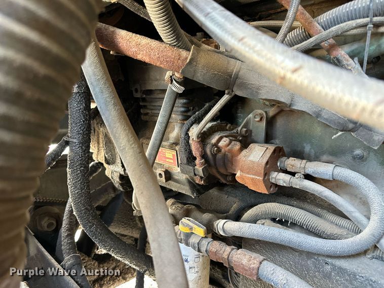 image for item NP9646 1996 Prevost H3-40  coach bus