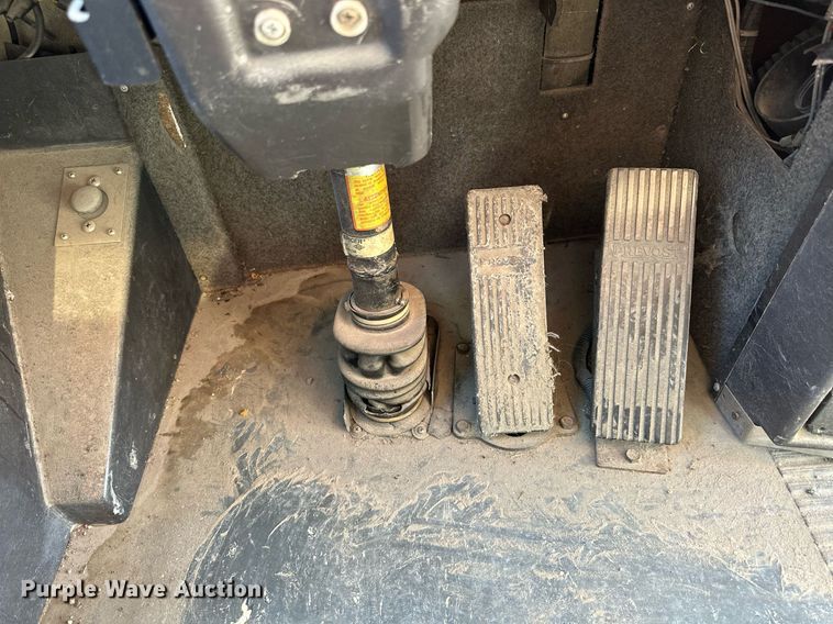 image for item NP9646 1996 Prevost H3-40  coach bus