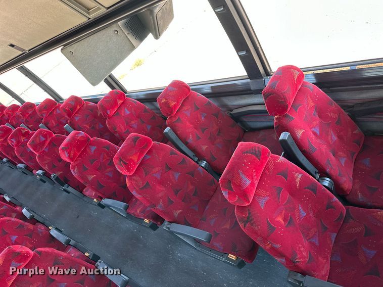 image for item NP9646 1996 Prevost H3-40  coach bus