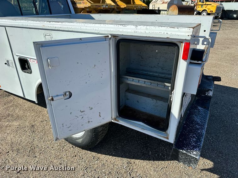 image for item NP9696 1997 Ford F350 XL  utility bed pickup truck