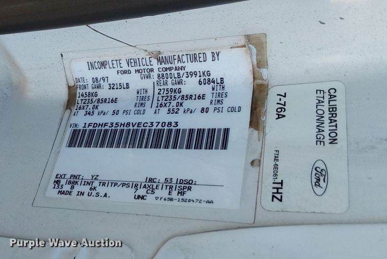 image for item NP9696 1997 Ford F350 XL  utility bed pickup truck