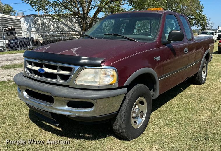 image for item NQ9325 1997 Ford F150  SuperCab pickup truck