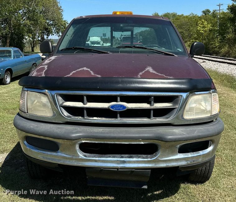 image for item NQ9325 1997 Ford F150  SuperCab pickup truck