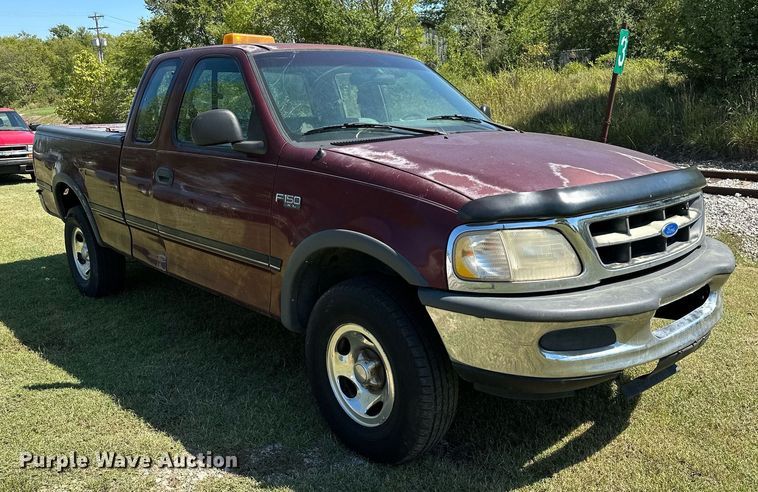 image for item NQ9325 1997 Ford F150  SuperCab pickup truck