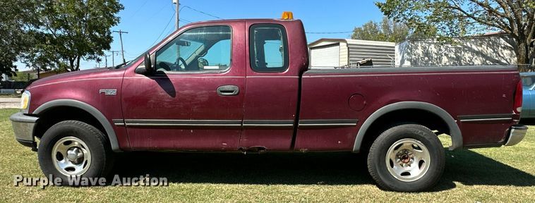 image for item NQ9325 1997 Ford F150  SuperCab pickup truck
