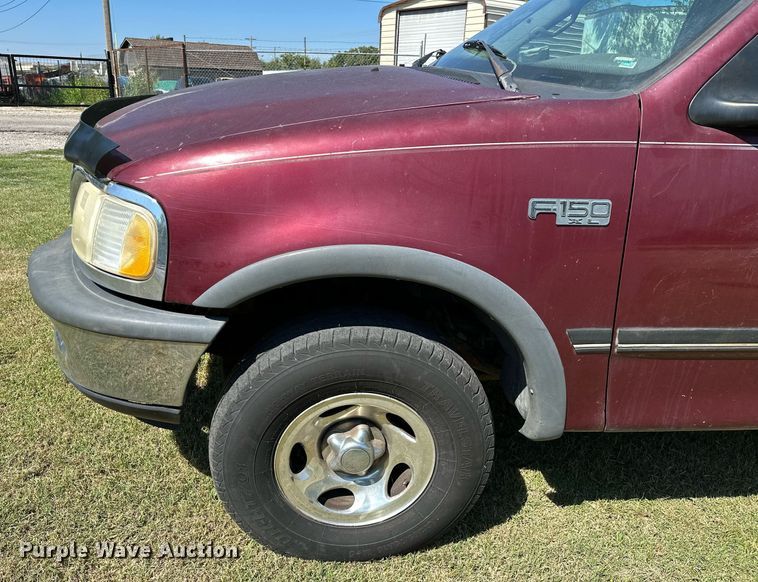 image for item NQ9325 1997 Ford F150  SuperCab pickup truck