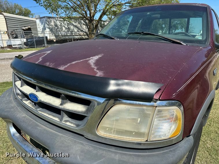 image for item NQ9325 1997 Ford F150  SuperCab pickup truck