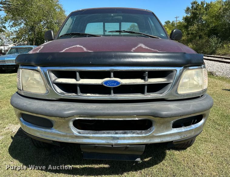 image for item NQ9325 1997 Ford F150  SuperCab pickup truck