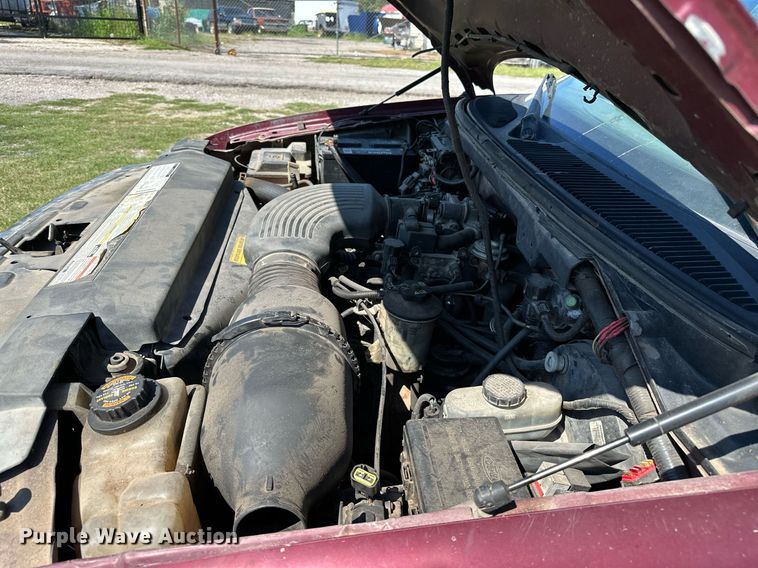 image for item NQ9325 1997 Ford F150  SuperCab pickup truck