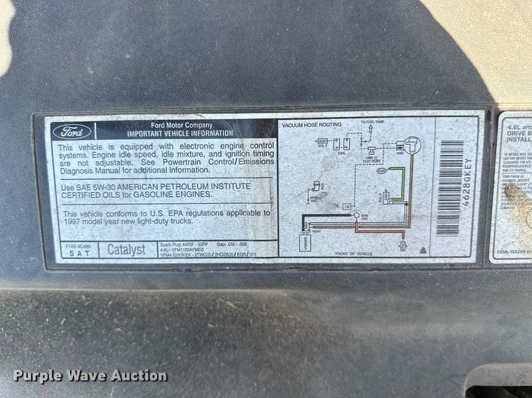 image for item NQ9325 1997 Ford F150  SuperCab pickup truck