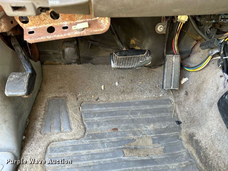 image for item NQ9325 1997 Ford F150  SuperCab pickup truck