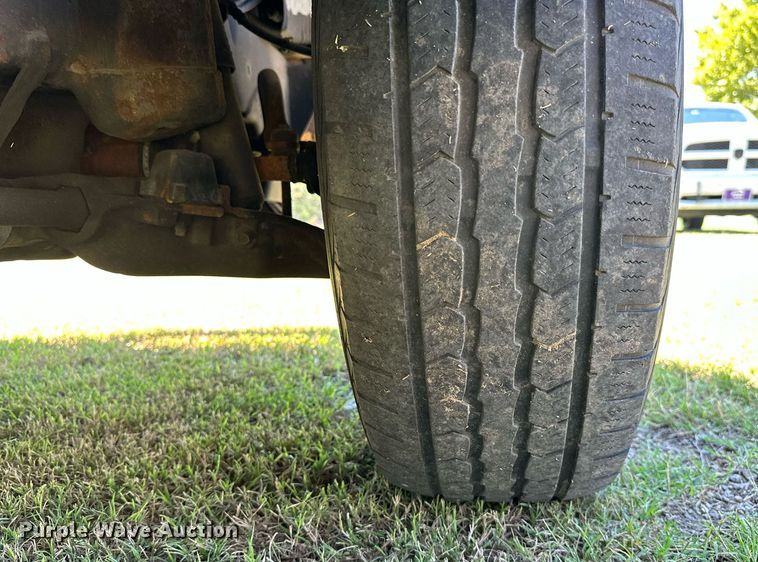 image for item NQ9325 1997 Ford F150  SuperCab pickup truck