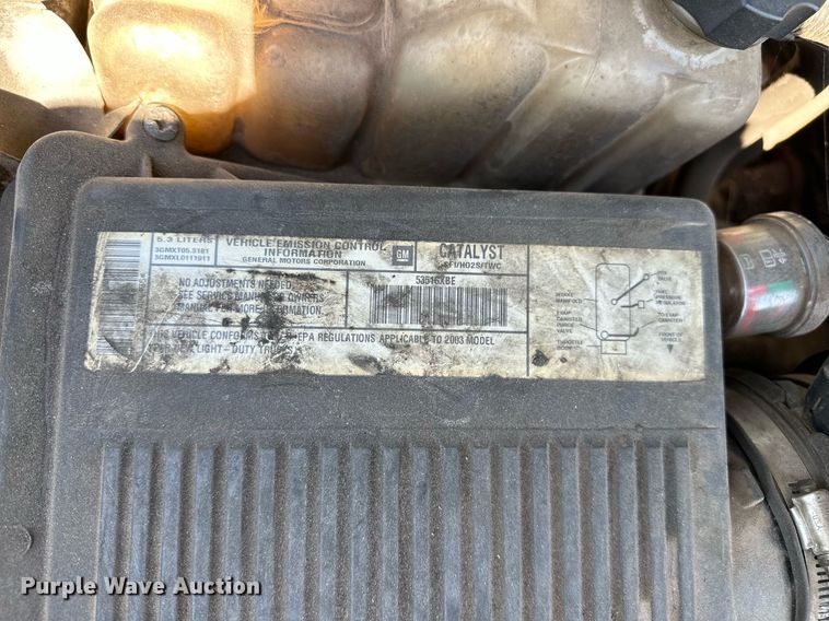 image for item NQ9326 2003 Chevrolet Silverado 1500  Ext. Cab pickup truck