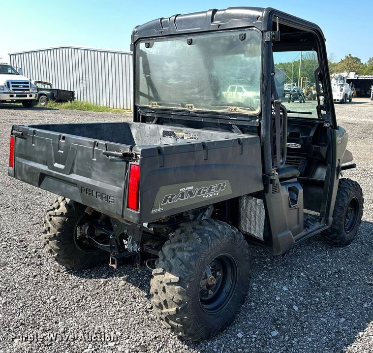 image for item NQ9348 2018 Polaris Ranger 570  utility vehicle