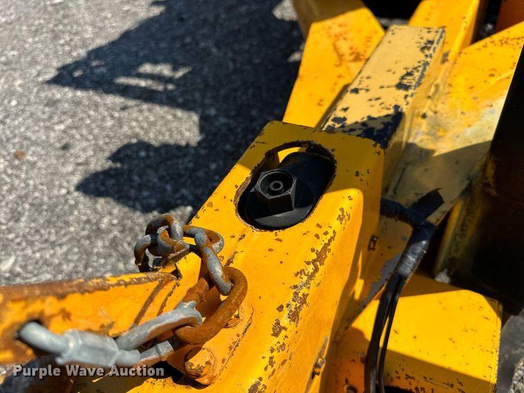 image for item NQ9349 1986 Butler  reel trailer