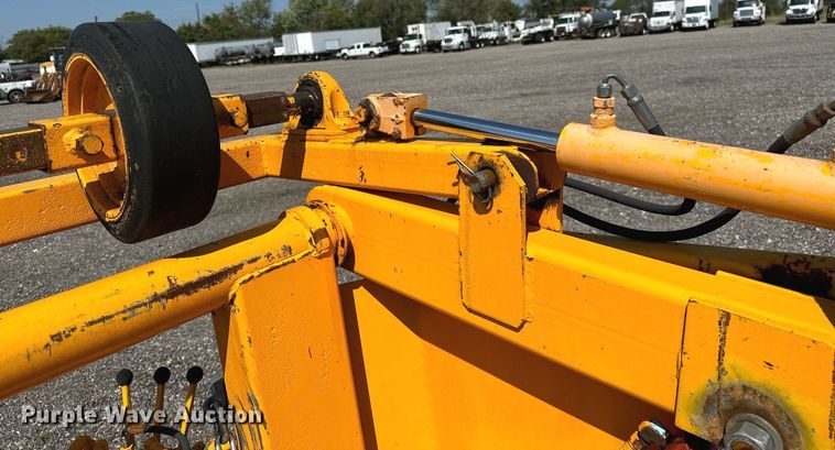 image for item NQ9349 1986 Butler  reel trailer