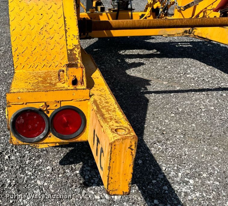 image for item NQ9349 1986 Butler  reel trailer