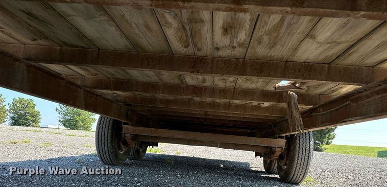 image for item NQ9351 2006 C&B Quality Trailer Works  equipment trailer