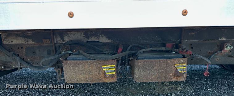 image for item NQ9352 2007 Ford E350 Super Duty  box truck