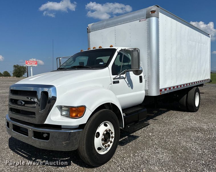 image for item NQ9355 2013 Ford F650  box truck