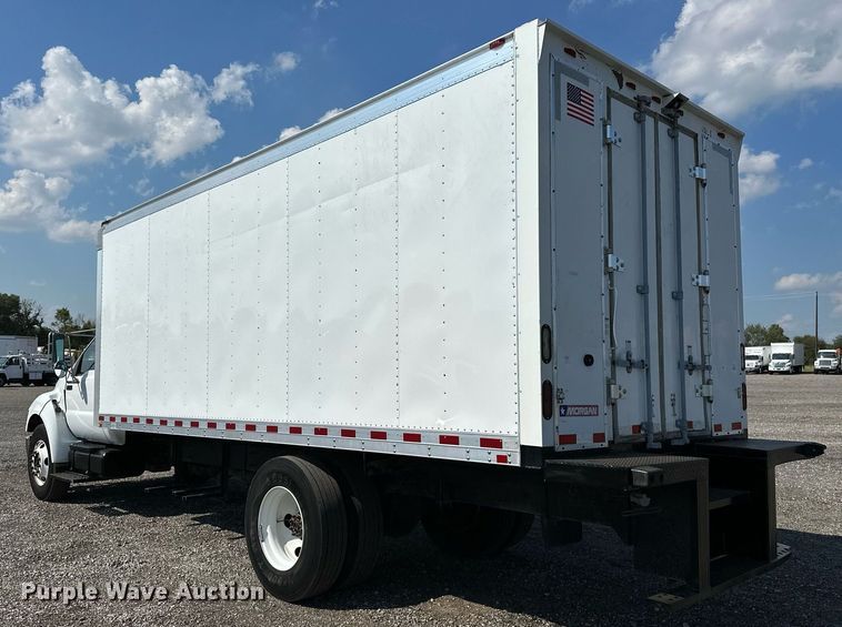 image for item NQ9355 2013 Ford F650  box truck