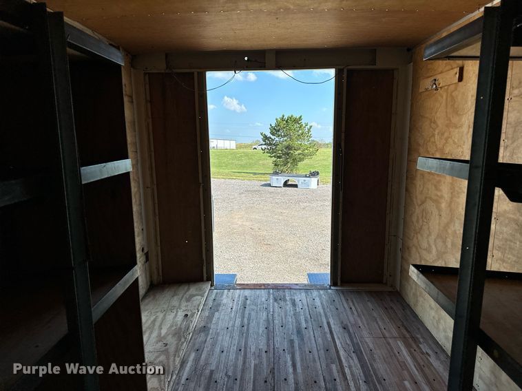 image for item NQ9355 2013 Ford F650  box truck