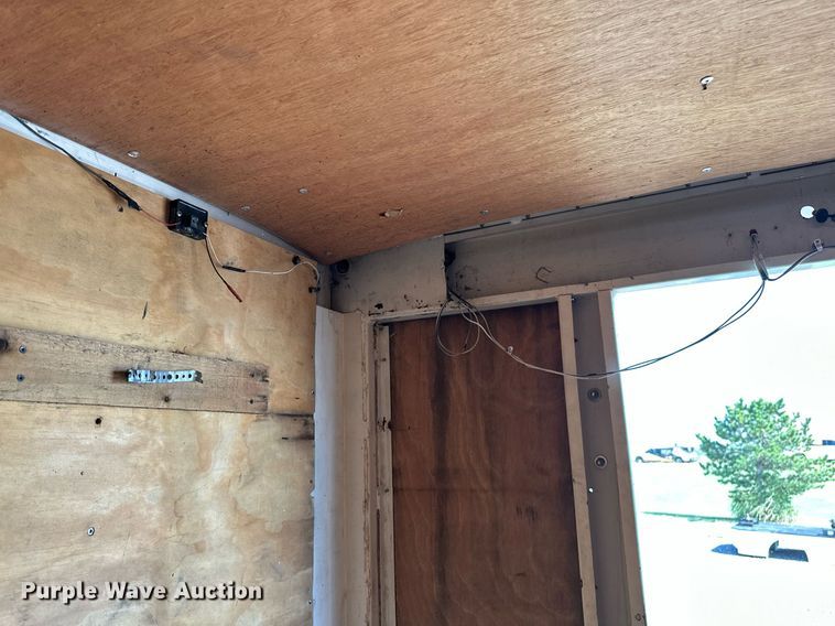 image for item NQ9355 2013 Ford F650  box truck