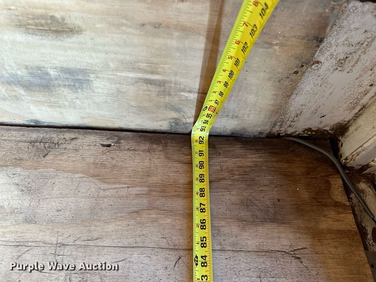 image for item NQ9355 2013 Ford F650  box truck