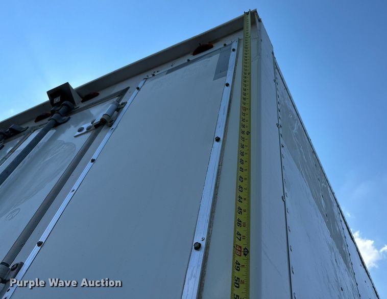 image for item NQ9355 2013 Ford F650  box truck