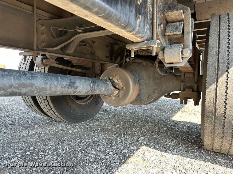 image for item NQ9355 2013 Ford F650  box truck