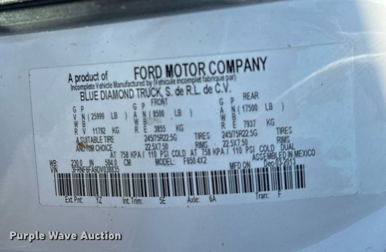 image for item NQ9355 2013 Ford F650  box truck