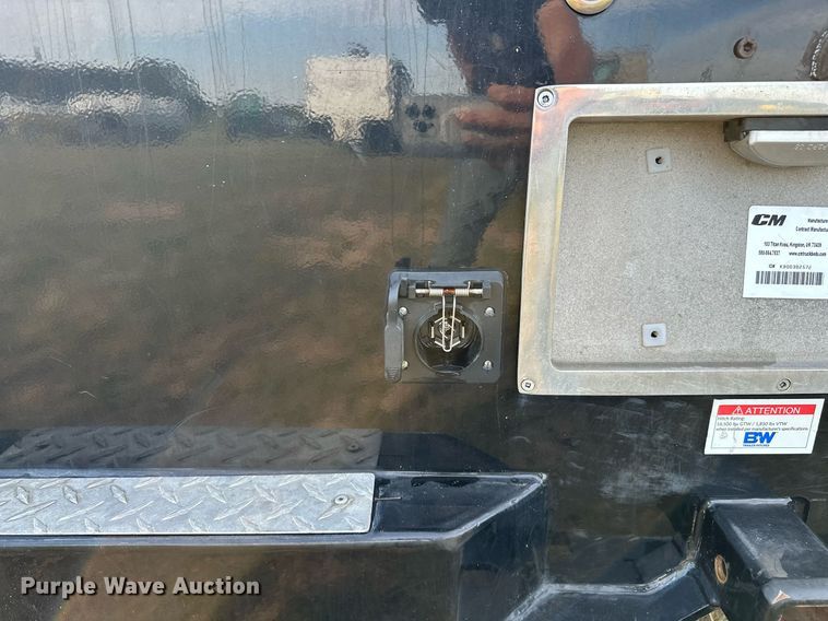 image for item NQ9365 2019 Dodge  Ram 3500 Laramie Crew Cab flatbed pickup truck