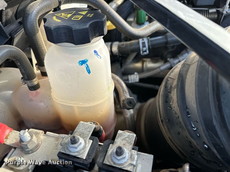 image for item NQ9365 2019 Dodge  Ram 3500 Laramie Crew Cab flatbed pickup truck