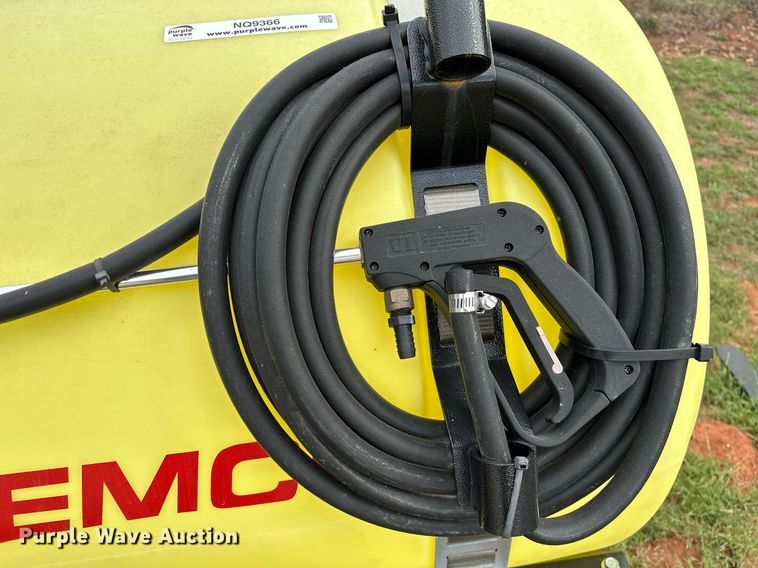 image for item NQ9366 Demco 9416026 turf sprayer