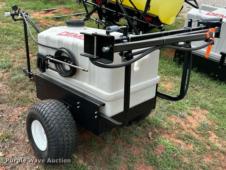 image for item NQ9369 Dremco  9464078 turf sprayer