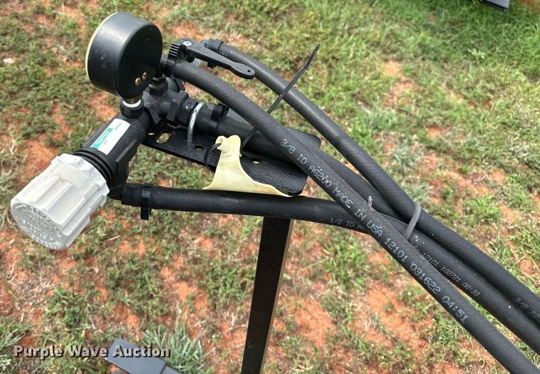 image for item NQ9369 Dremco  9464078 turf sprayer