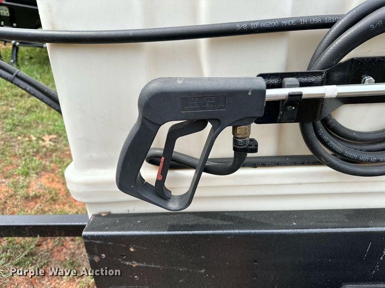 image for item NQ9369 Dremco  9464078 turf sprayer