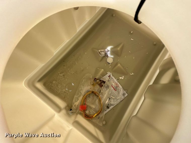 image for item NQ9369 Dremco  9464078 turf sprayer