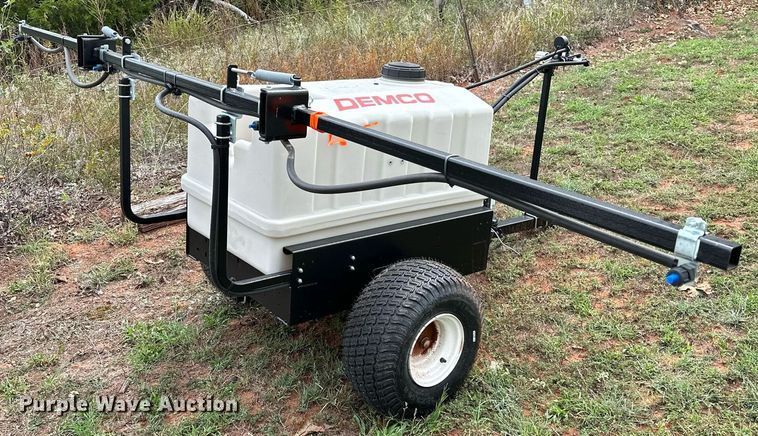 image for item NQ9369 Dremco  9464078 turf sprayer