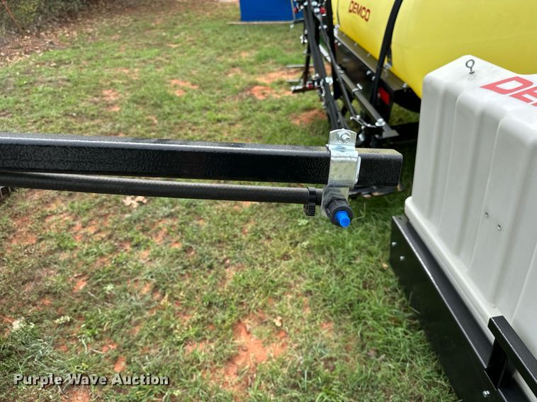 image for item NQ9369 Dremco  9464078 turf sprayer