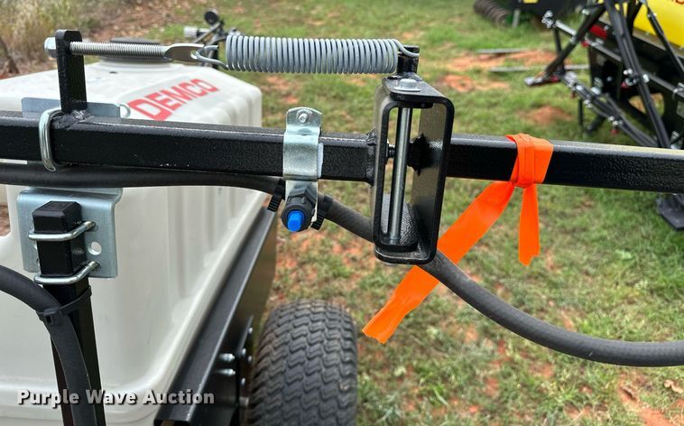 image for item NQ9369 Dremco  9464078 turf sprayer