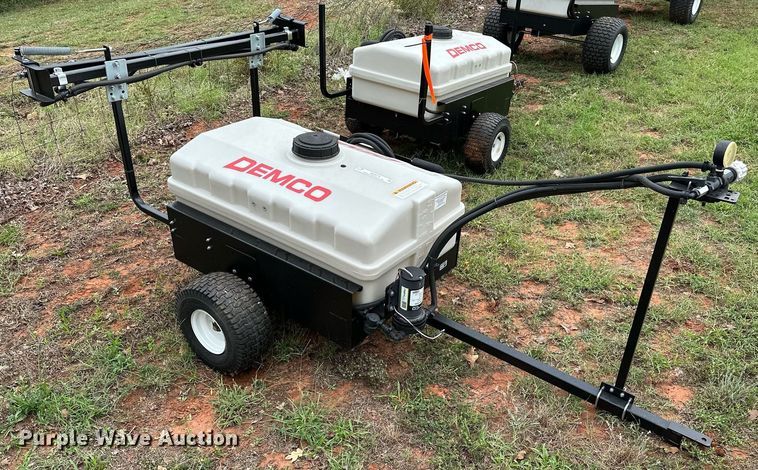 image for item NQ9375 Demco 9464077 turf sprayer