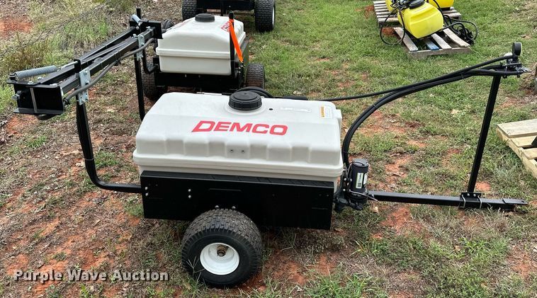 image for item NQ9375 Demco 9464077 turf sprayer