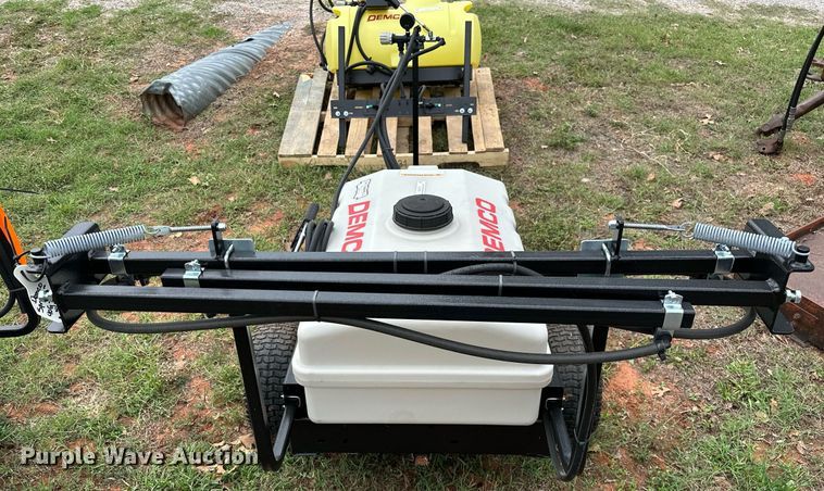 image for item NQ9375 Demco 9464077 turf sprayer