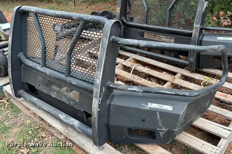 image for item NQ9377 SteelCraft grill guard