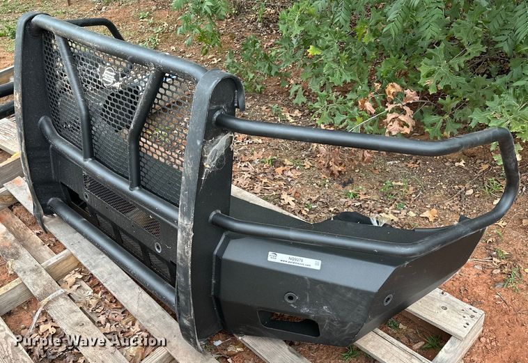 image for item NQ9378 SteelCraft grill guard