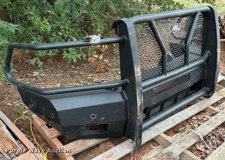 image for item NQ9378 SteelCraft grill guard